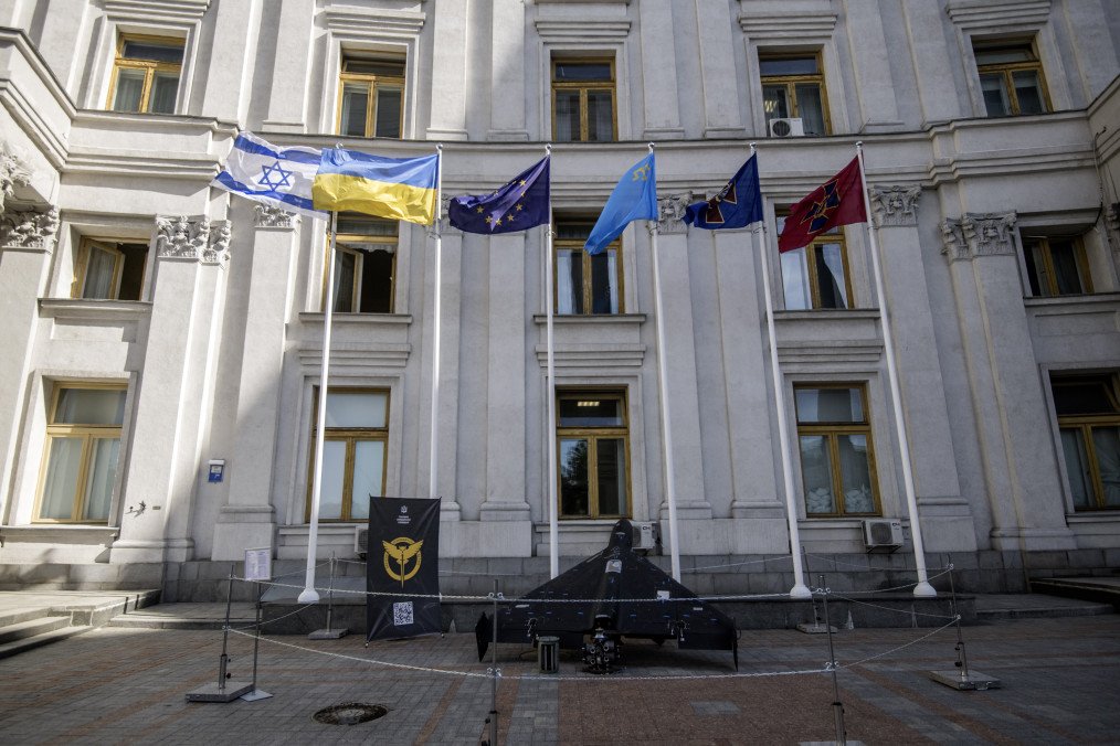 A Russian strike drone Geran-2, a copy of an Iranian-made Shahed-136 unmanned aerial vehicle, is near the Ministry of Foreign Affairs of Ukraine in Kyiv, Ukraine, on July 23, 2025. (Source: Getty Images)