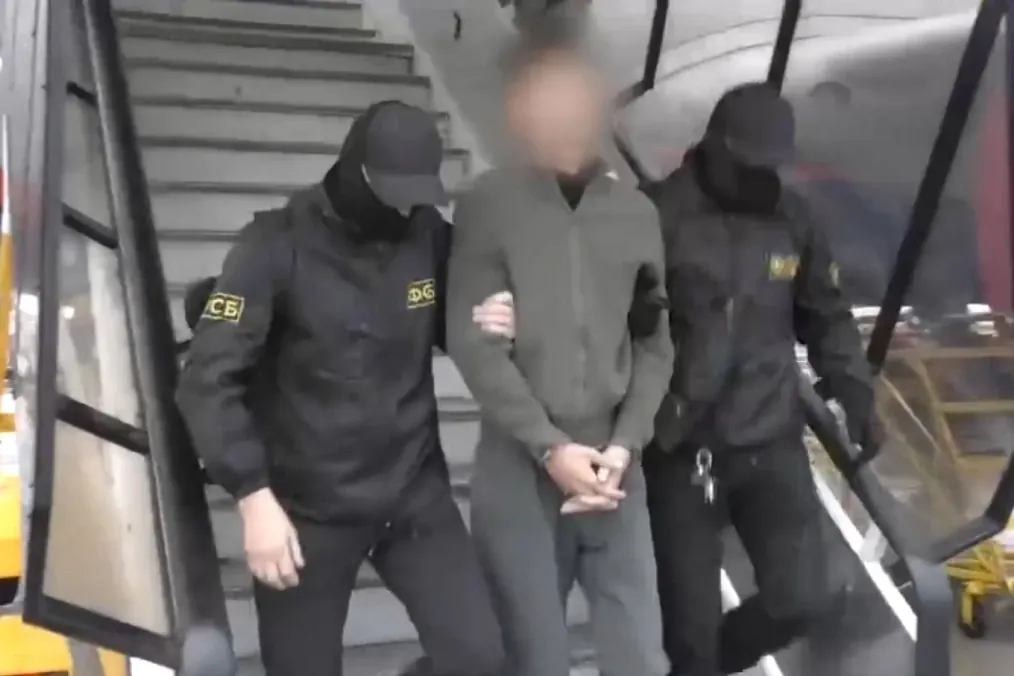 Japanese Journalist Faces Up to 20 Years in Russia on Charges of Spying on Kuril Islands Mobilization A journalist from Japan was detained on Sakhalin on espionage charges. (Source: Footage from a video distributed by the FSB)