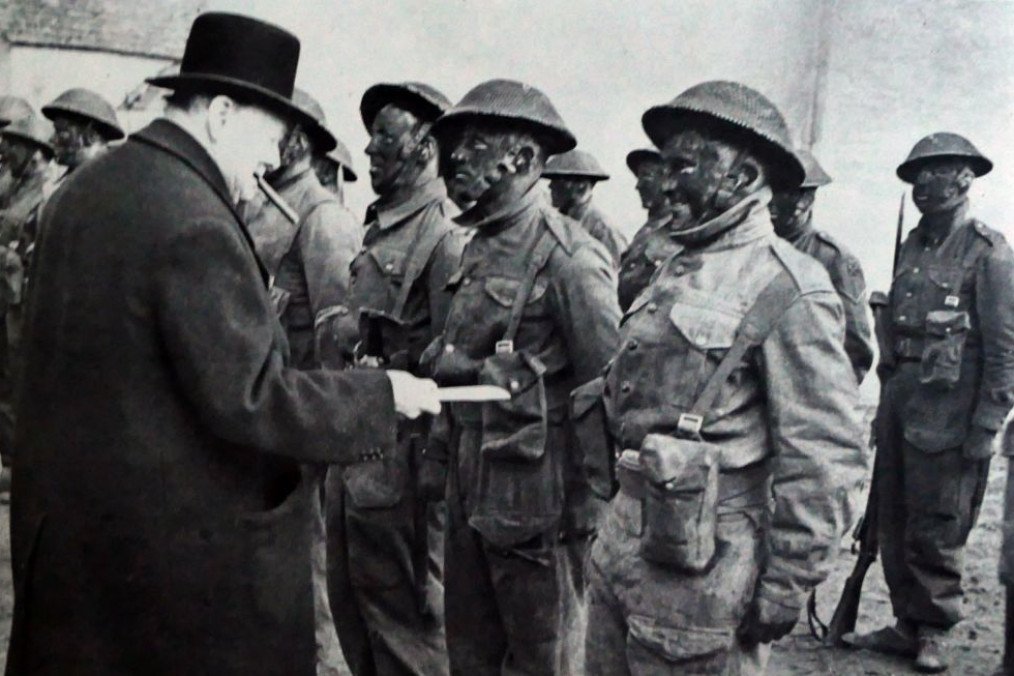 UK Historian Hails Ukraine’s Operation Spiderweb as a “Modern SAS Raid”