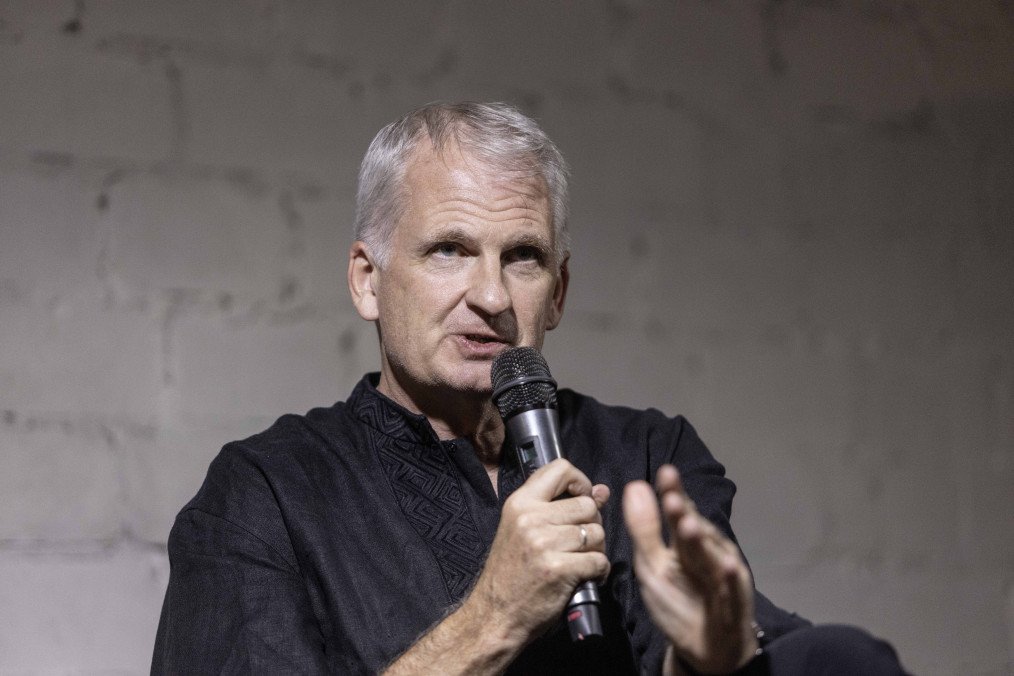 Historian Timothy Snyder Joins Kyiv Advocacy Run for Freedom of Ukrainian Prisoners Held by Russia