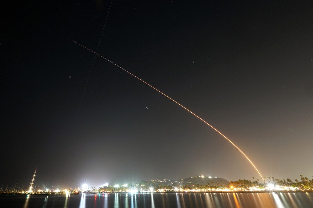 China Wants to Blind Starlink—With Lasers, Spy Sats, and Space Sabotage