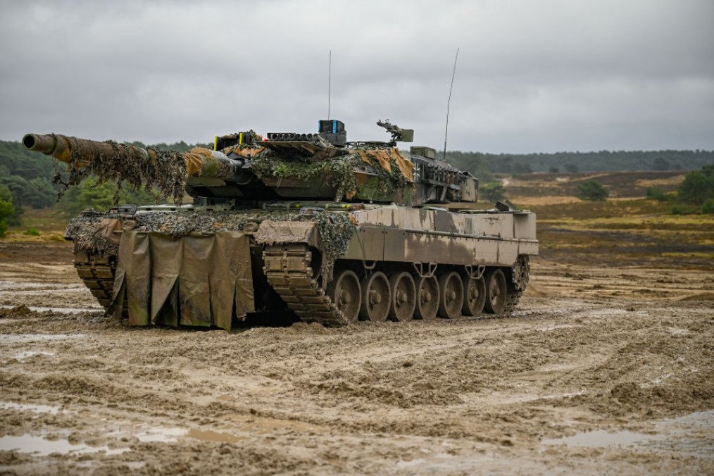 Netherlands and Denmark to Deliver 14 Leopard 2 Tanks to Ukraine