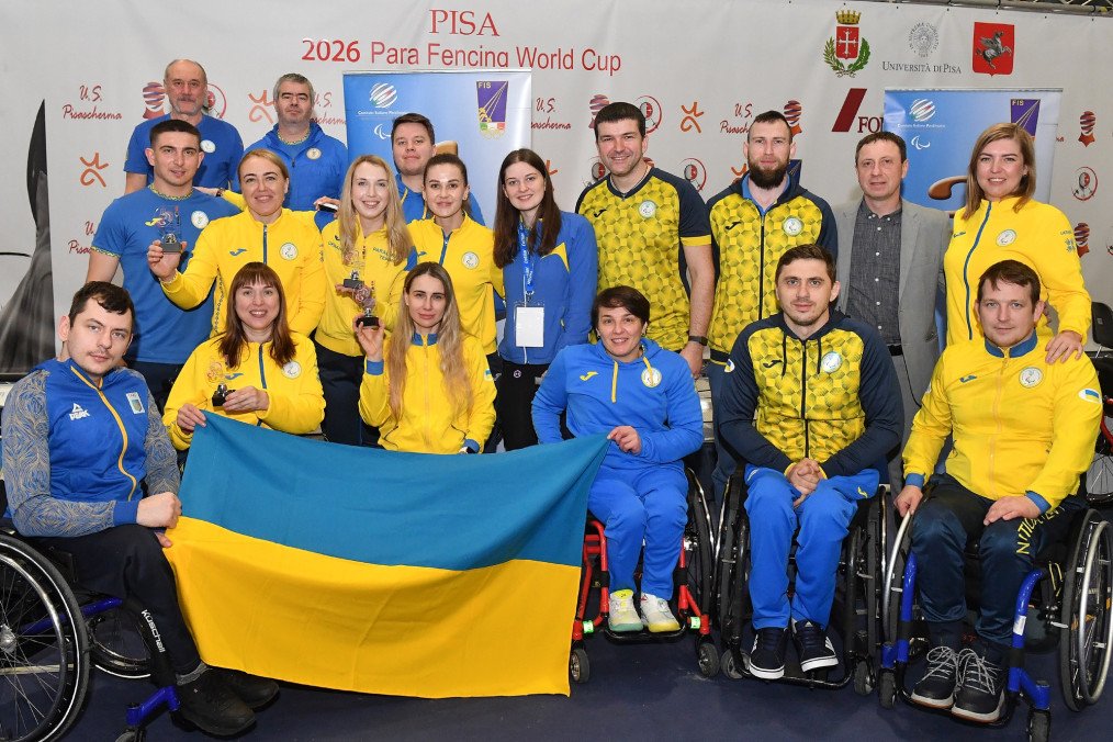 The Ukrainian national Paralympic wheelchair fencing team. (Source: National Sports Committee for the Disabled of Ukraine )