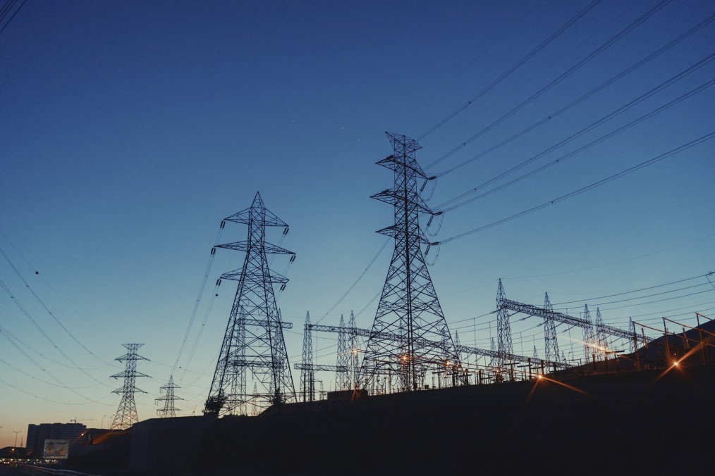 Middle East Energy Disrupted as Israel-US-Iran Escalation Shuts Key Oil Facilities