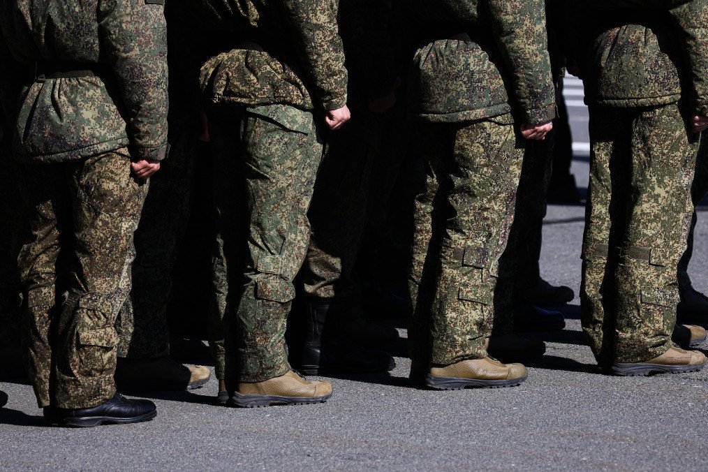 Russia Increases Military Reserve Training Involving Over 140,000 Troops A detail view of Russian military personnel in camouflage uniforms. (Source: Getty Images)