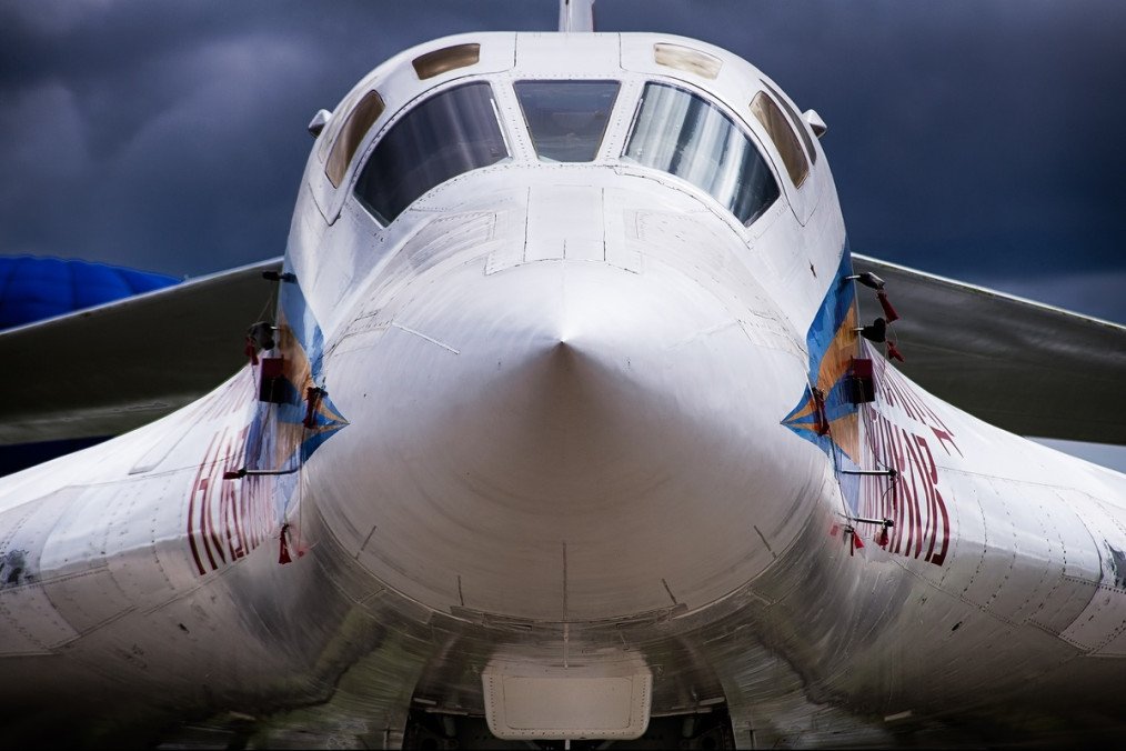 Front view of a Russian Tu-160 strategic bomber, known by NATO as the Blackjack. (Source: michaeldec/RussianPlanes.net) Front view of a Russian Tu-160 strategic bomber, known by NATO as the Blackjack. (Source: michaeldec/RussianPlanes.net)
