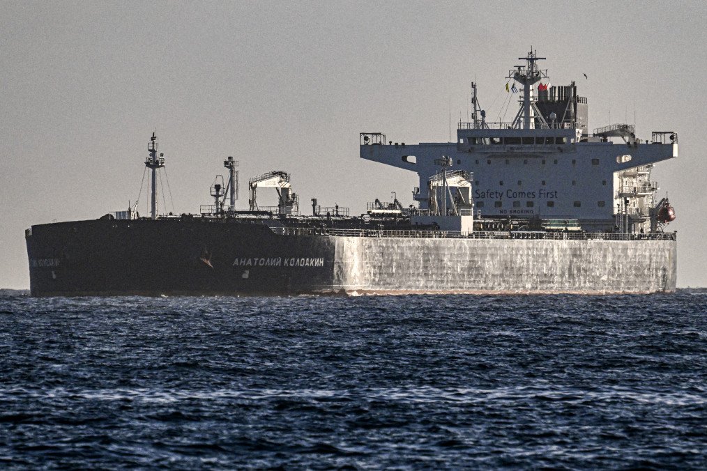 The Russian oil tanker Anatoly Kolodkin arrives at the oil terminal in the port of Matanzas. (Source: Getty Images)
