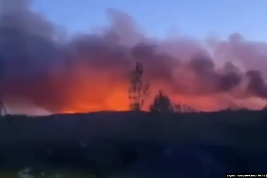 Sevastopol Hit in Heaviest Drone Attack on Crimea This Year, Likely Targeting Key Military Airfield Sevastopol Hit in Heaviest Drone Attack on Crimea This Year, Likely Targeting Key Military Airfield