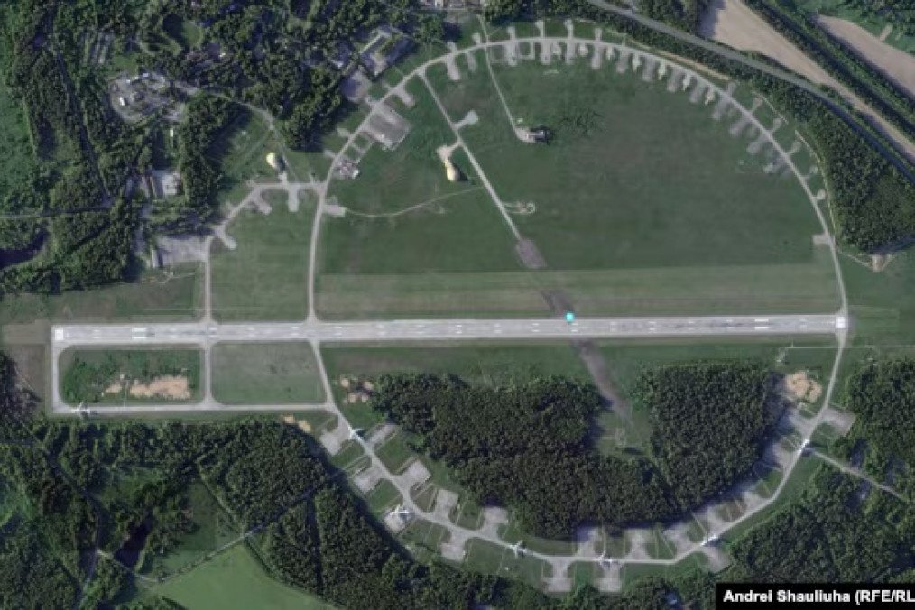 Russian built bases for Shaheds near Belarus, satellite photos. (Source: Radio Svoboda)