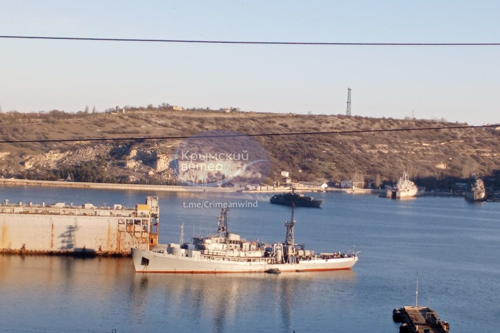 Epron rescue ship with some other Russian Black Sea Fleet assets in one of the naval bays at Sevastopol, 2026. Epron rescue ship with some other Russian Black Sea Fleet assets in one of the naval bays at Sevastopol, 2026.