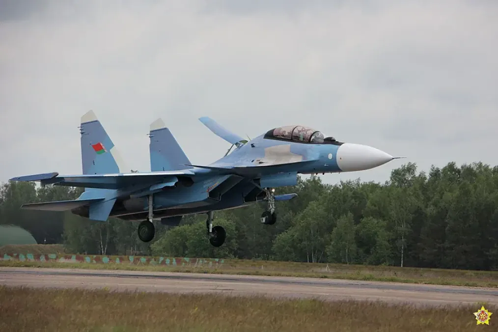 Belarus Receives Advanced Russian Su-30SM2 Fighters—What It Means for NATO Belarus Receives Advanced Russian Su-30SM2 Fighters—What It Means for NATO