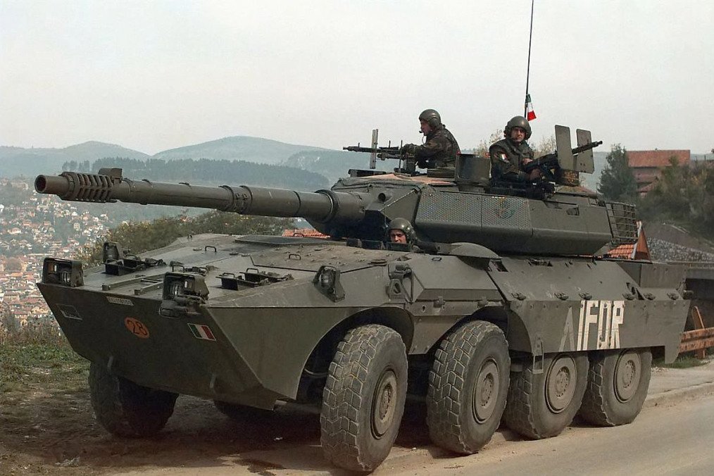 Italian Centauro B1 armored vehicle. (Source: Wikimedia Commons)