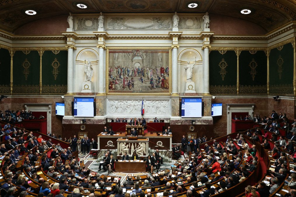 New PM Barnier Vows France Will Continue Standing by Ukraine in Its Fight for Freedom