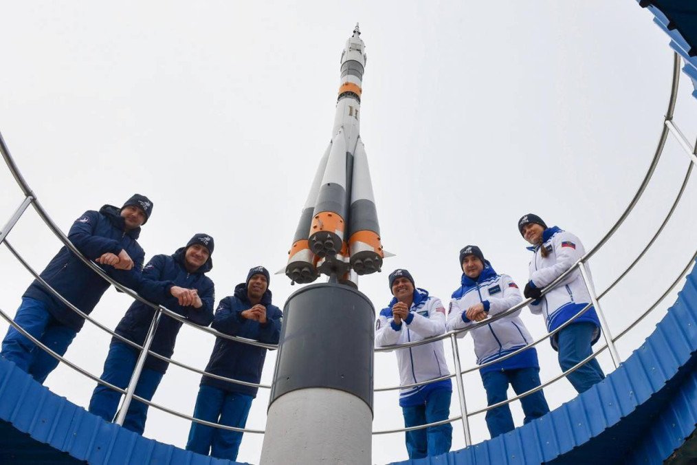 Russia’s Space Launches Fall to Historic Low, Matching Early 1960s Gagarin-Era Levels