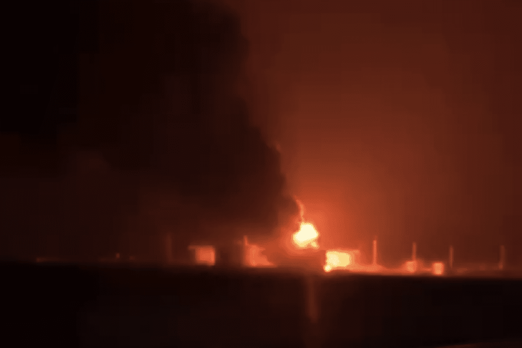 Massive Drone Strike Ignites Fire at Key Russian Kavkazskaya Oil Facility in Krasnodar Region Massive Drone Strike Ignites Fire at Key Russian Kavkazskaya Oil Facility in Krasnodar Region