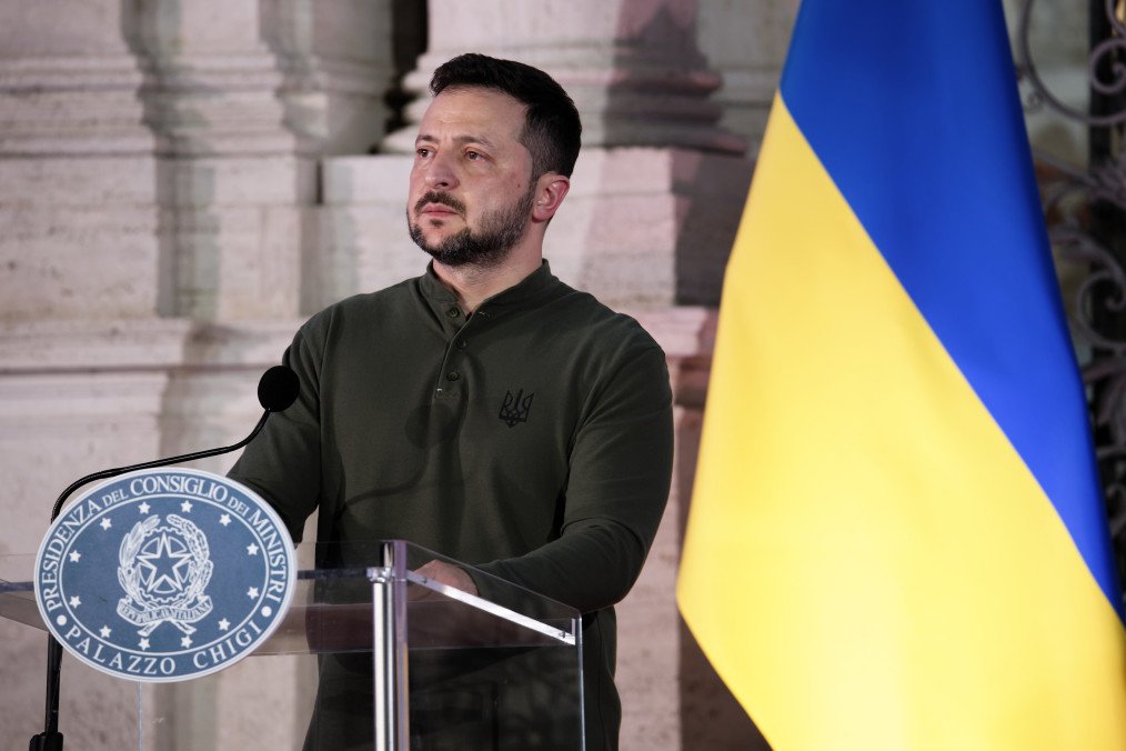 Zelenskyy: Neutrality in War Means Supporting Russia