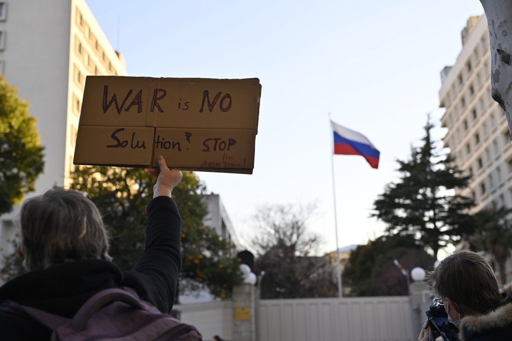 Tokyo Shuts Down All Japan Trade Centers in Russia Amid War Against Ukraine