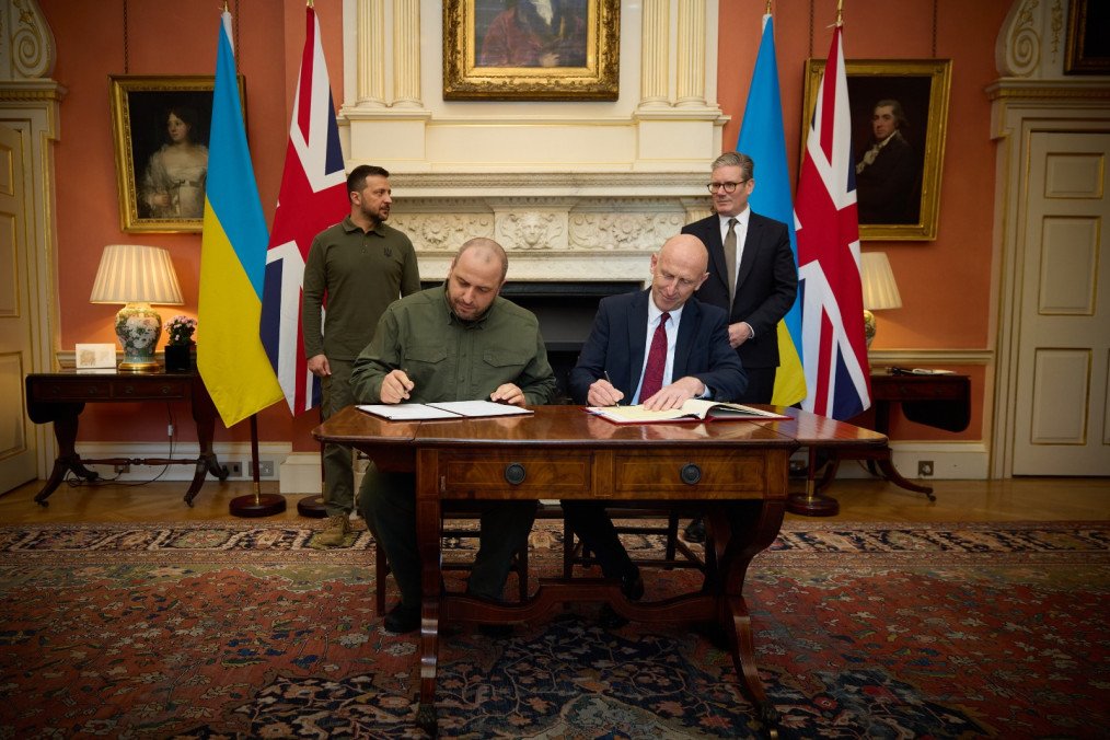 Ukraine and UK Sign Framework Agreement for £2 Billion Defense Credit