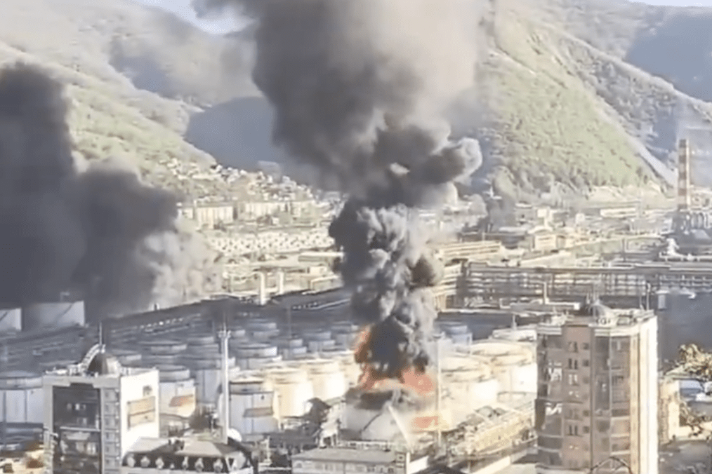 A large fire engulfs the Tuapse oil refinery following a reported drone strike. (Source: Exilenova+)