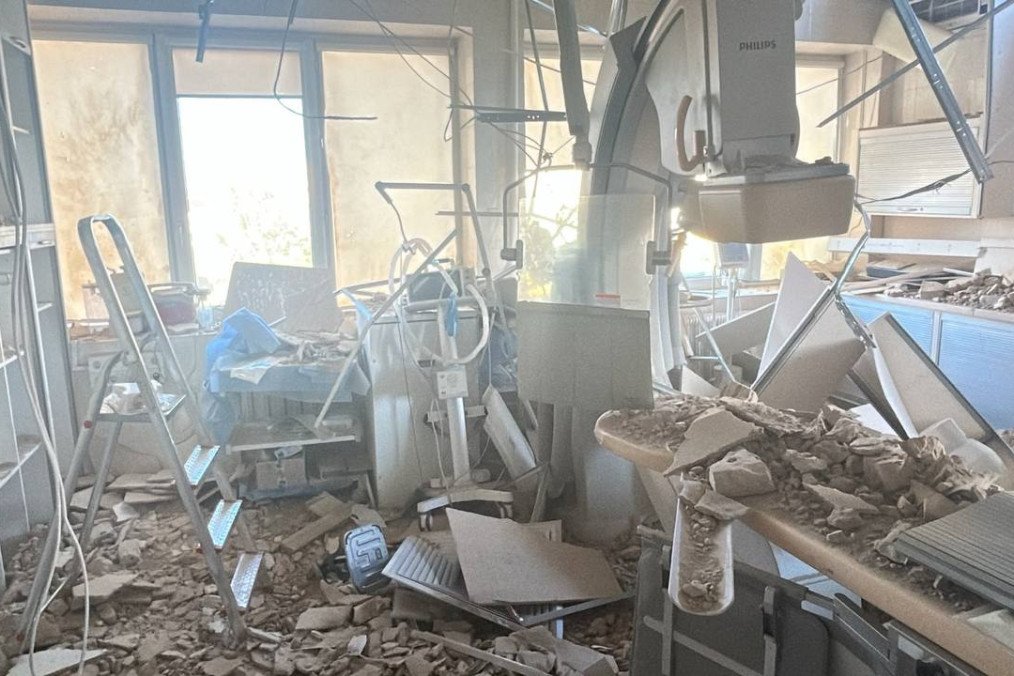 An operating room at Kyiv’s Strazhesko Institute of Cardiology damaged by a Russian drone strike on October 20, 2026. (Source: Serhii Koretskyi via Telegram) An operating room at Kyiv’s Strazhesko Institute of Cardiology damaged by a Russian drone strike on October 20, 2026. (Source: Serhii Koretskyi via Telegram)