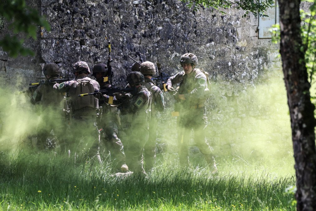 French Special Forces Secretly Trained to Prepare for Potential Deployment in Ukraine