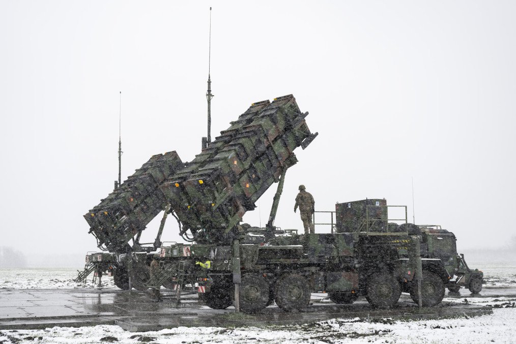 Despite Early Doubts, German Military Restores "Unrepairable" Patriot Radar for Ukraine