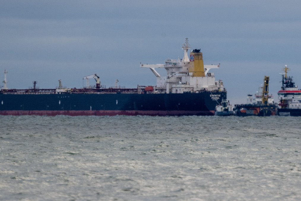 Australia Sanctions Russian-Linked Vessels for First Time