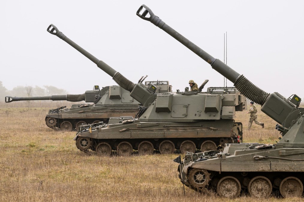 UK Pledges $3 Billion to Ukraine’s Defense Using Frozen Russian Assets Profits UK Pledges $3 Billion to Ukraine’s Defense Using Frozen Russian Assets Profits