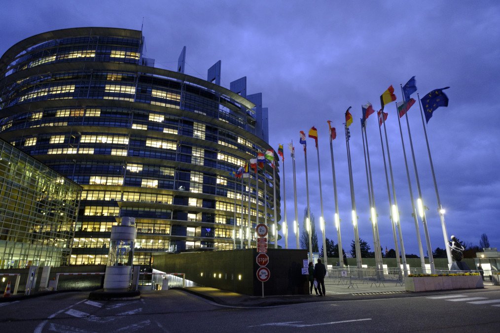 European Parliament Approves €35 Billion Loan for Ukraine