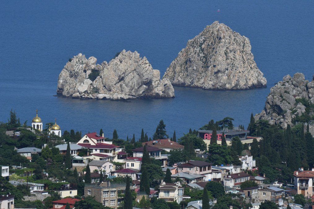 Putin Allies Clear Ancient Genoese Ruins in Occupied Crimea to Build Luxury Resort A view of Yalta, the major resort city of the Crimean peninsula. (Source: Getty Images)