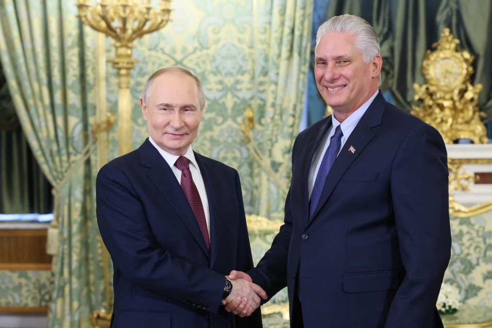 Russian leader Vladimir Putin meets Cuban President Miguel Díaz-Canel at the Kremlin in Moscow, May 7, 2025. (Source: Getty Images)