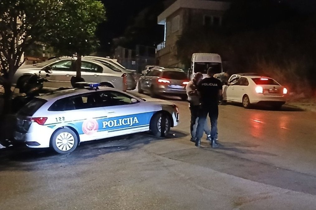 Montenegrin police officers conduct an overnight manhunt in Herceg Novi for a Russian national suspected of a triple murder. (Source: RTCG)