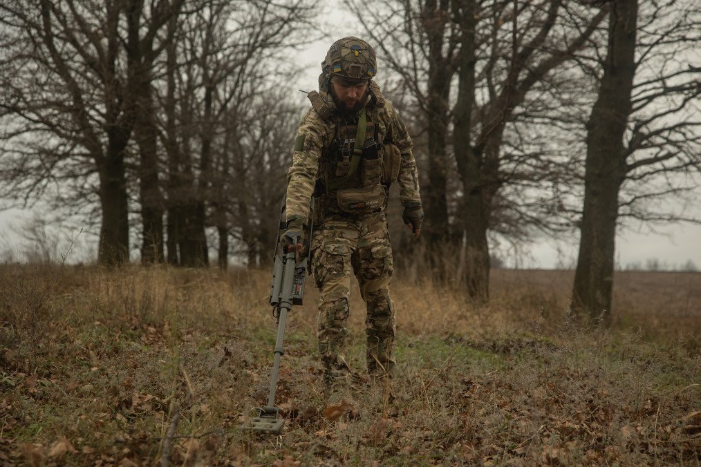 Landmines Cover 139,000 km² of Ukraine—An Area Larger Than England