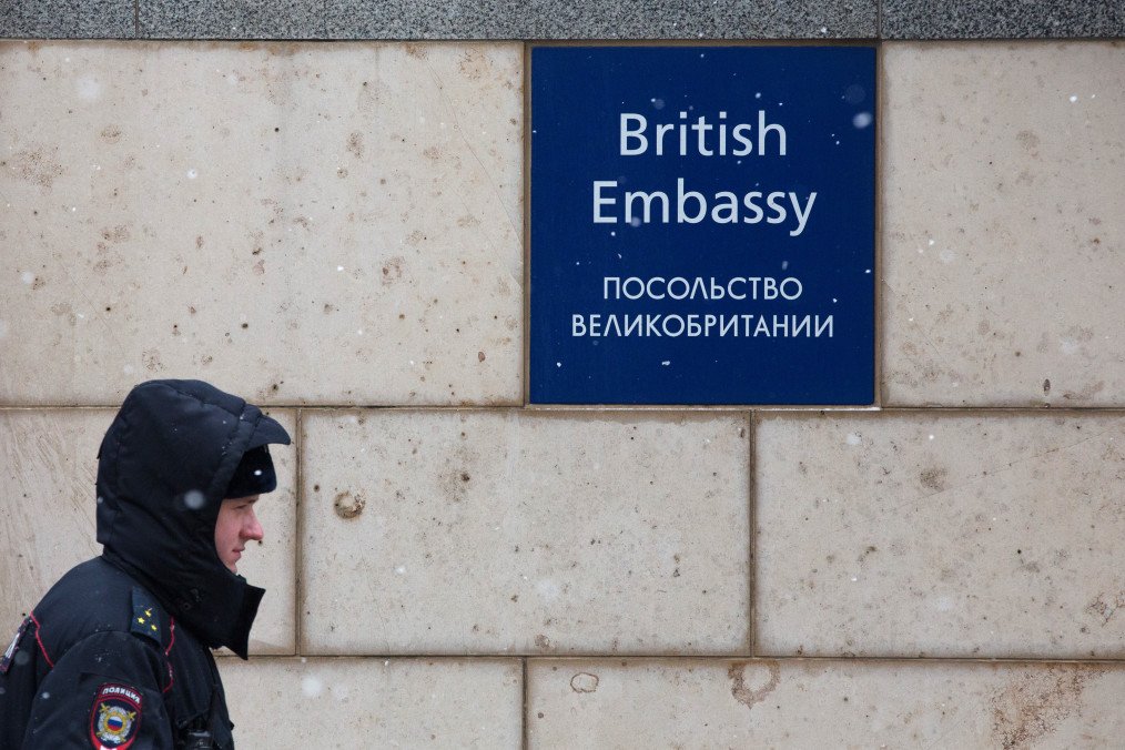 Russia Expels Six British Diplomats Citing Espionage Allegations