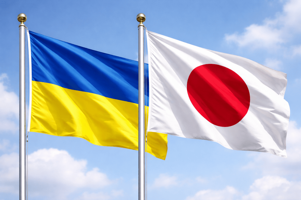 Ukrainian and Japanese national flags, symbolizing bilateral cooperation. (Photo: Open source)