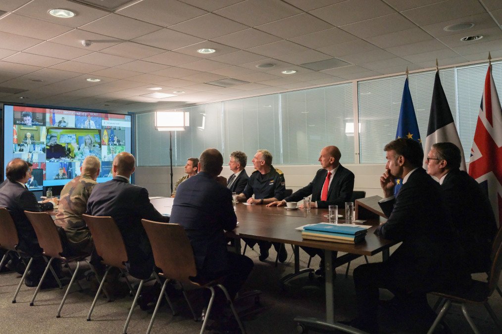 European Diplomats Explore 40-Kilometer Buffer Zone as Potential Peace Deal for Ukraine