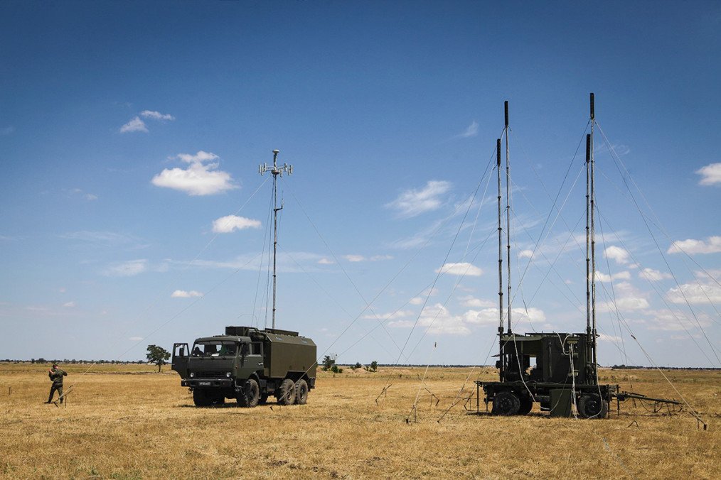 Ukrainian Drones Destroy Russia’s $10M Zhitel EW System and Murom-M Watchtower, Video