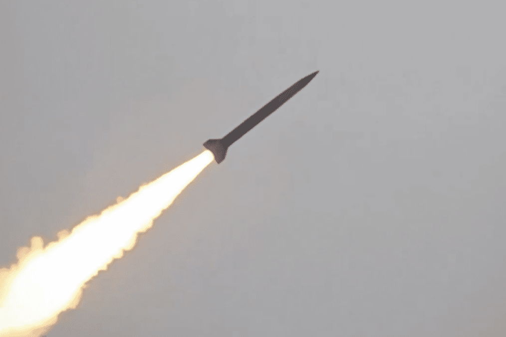Test launch of the FP-7.x interceptor missile.