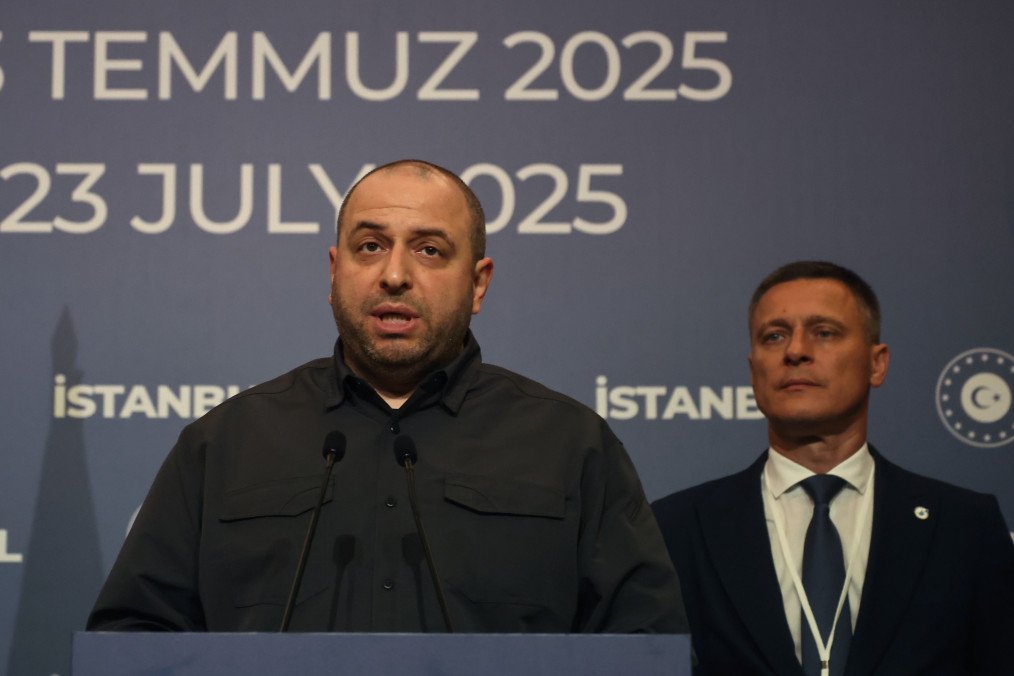 Ukraine and Russia Engage in Humanitarian Talks, Peace Negotiations Not Yet Underway, Says Umerov