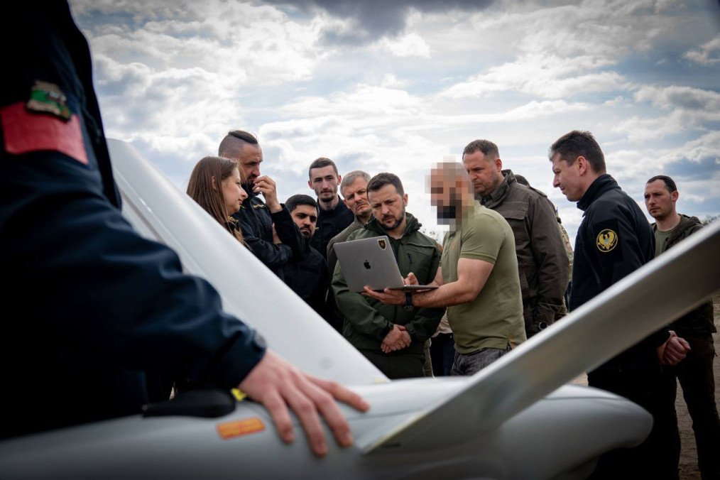 Ukraine Debuts 'Lancet' Counterpart Drone
