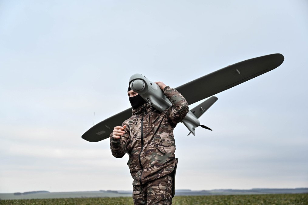 A serviceman of the 108th Independent Territorial Defence Brigade prepares a Leleka-100 reconnaissance UAV for launch on the Zaporizhzhia axis, February 15, 2024. (Source: Getty Images) A serviceman of the 108th Independent Territorial Defence Brigade prepares a Leleka-100 reconnaissance UAV for launch on the Zaporizhzhia axis, February 15, 2024. (Source: Getty Images)