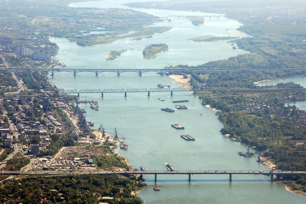 Russia Resumes Controversial Ob River Redirection Project, Threatening Siberian Ecosystems Aerial view of the Don River and surrounding infrastructure. Illustrative photo. (Source: Ukraine's Foreign Intelligence Service)