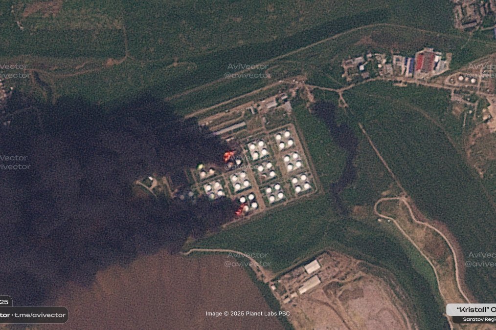 Satellite Imagery Reveals Damage to Key Russian Bomber Fuel Depot in Engels Satellite Imagery Reveals Damage to Key Russian Bomber Fuel Depot in Engels