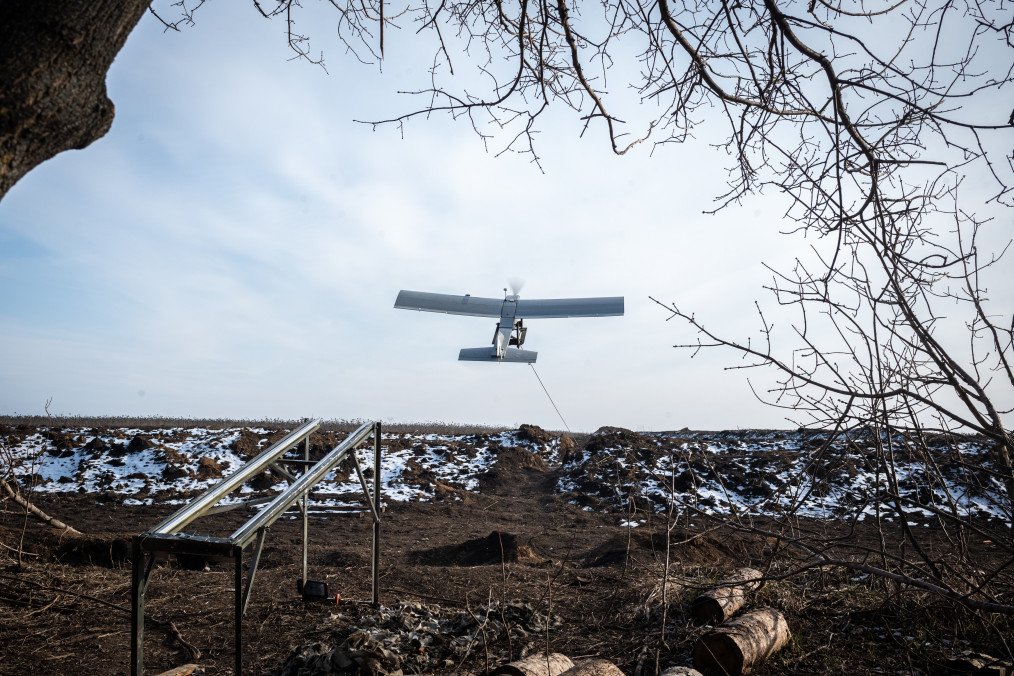 Drone operators from Ukraine’s 3rd Assault Brigade near the frontline in Borova, Kharkiv region, February 12, 2025. Illustrative photo. (Source: Getty Images)