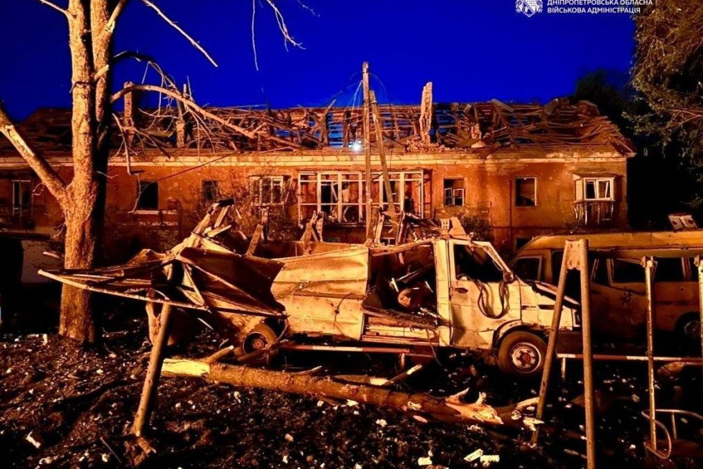 Damage to a residential building and vehicles following a Russian overnight strike on Dnipro. (Source: Dnipropetrovsk Regional Military Administration)