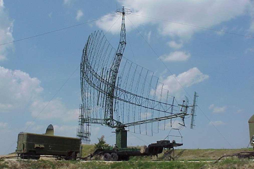 Soviet-designed P-14 early warning radar system deployed at a military site, used for long-range detection of aerial targets. (Source: Wikimedia Commons) Soviet-designed P-14 early warning radar system deployed at a military site, used for long-range detection of aerial targets. (Source: Wikimedia Commons)