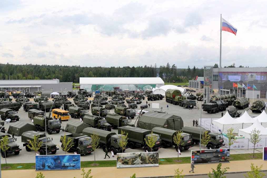 Russian military vehicles and missile systems displayed during the ARMY 2018 defense forum at Kubinka airfield near Moscow on Aug. 21, 2018. (Source: Getty Images) Russian military vehicles and missile systems displayed during the ARMY 2018 defense forum at Kubinka airfield near Moscow on Aug. 21, 2018. (Source: Getty Images)