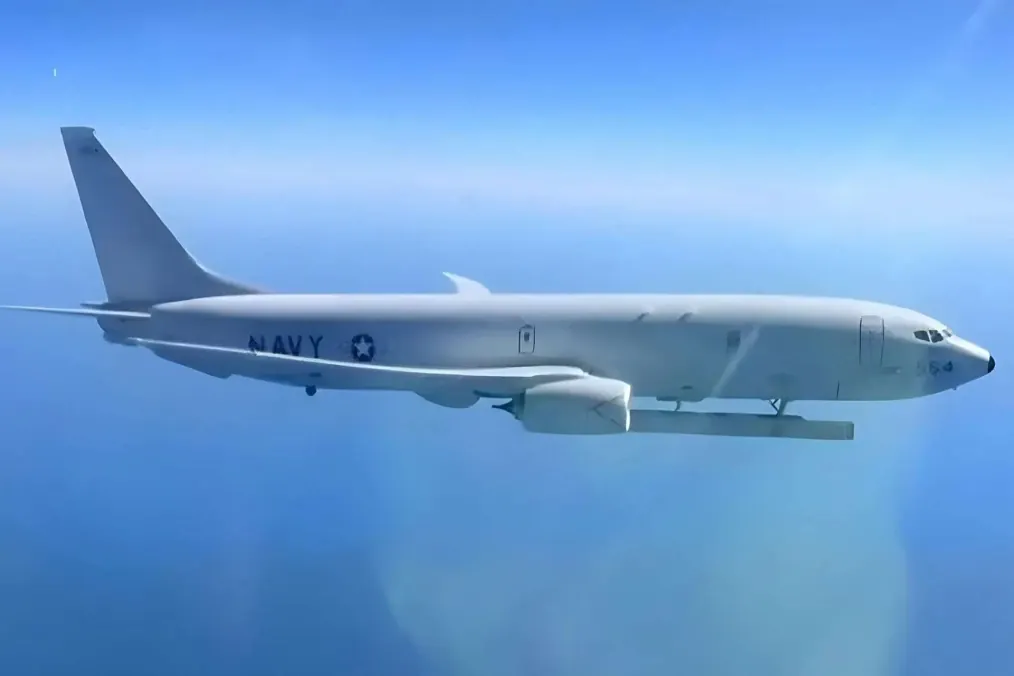 Imágenes exclusivas muestran el radar secreto del Poseidón estadounidense durante la interceptación en el Mar Negro por un caza ruso p 8a poseidon russian at war state nato eeuu rusia putin ucrania fotos de aviones