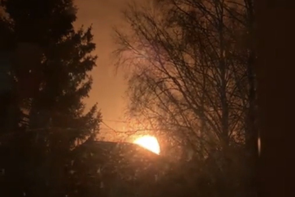 Explosion at the Vladimirskaya 750-kV substation in Energetik, near the city of Vladimir, Russia, October 31, 2025. (Source: Exilenova_plus)