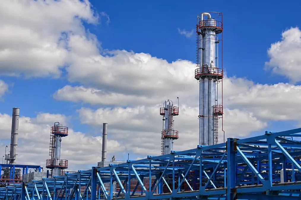 Kazakhstan’s Kondensat Oil Refinery. (Source: Kursiv)